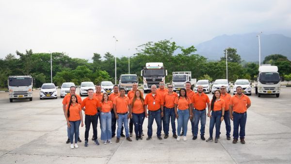 NUESTROS COLABORADORES